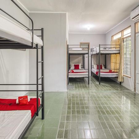 Reddoorz Hostel Near Adisucipto Airport Yogyakarta Kalasan Zewnętrze zdjęcie